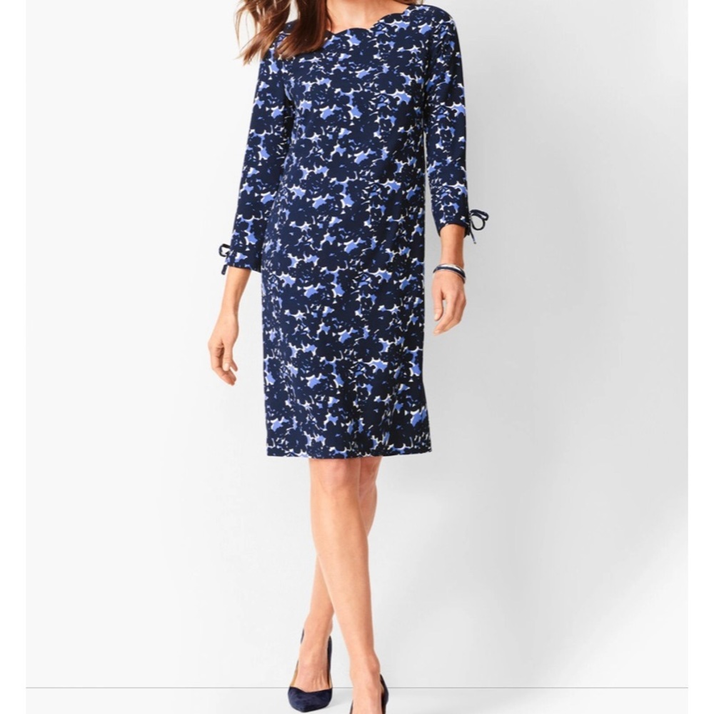 NWT Talbots Crepe Shift Dress Blue Floral size‎ 10